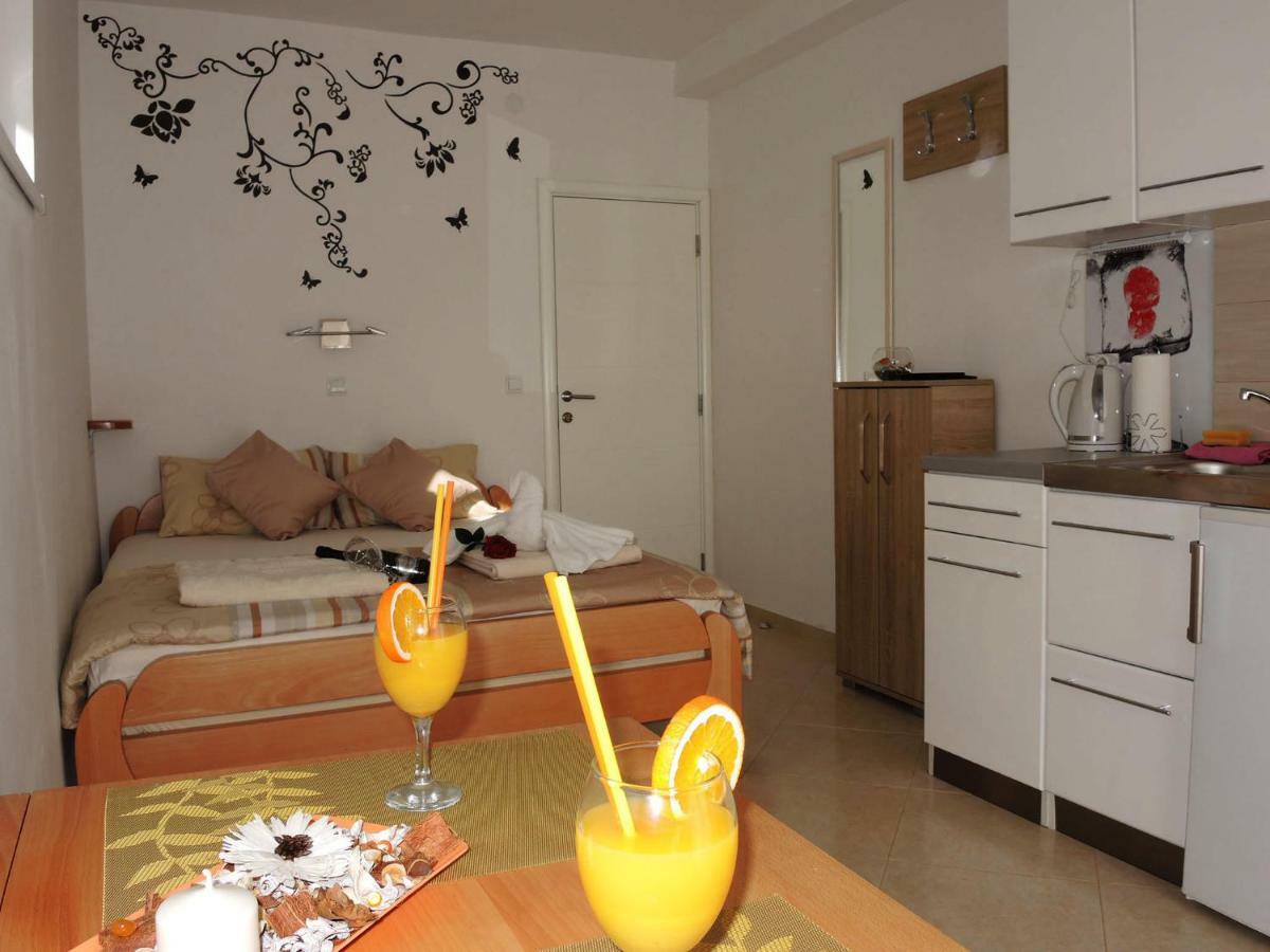 Iva Apartmani Tribalj Extérieur photo